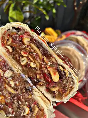 BÁNH pía ngũ phúc lâm môn 