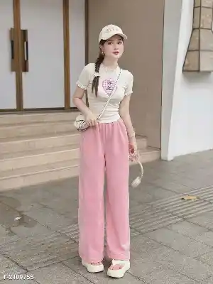 Đồ xinh viền ren thêu trái tim 